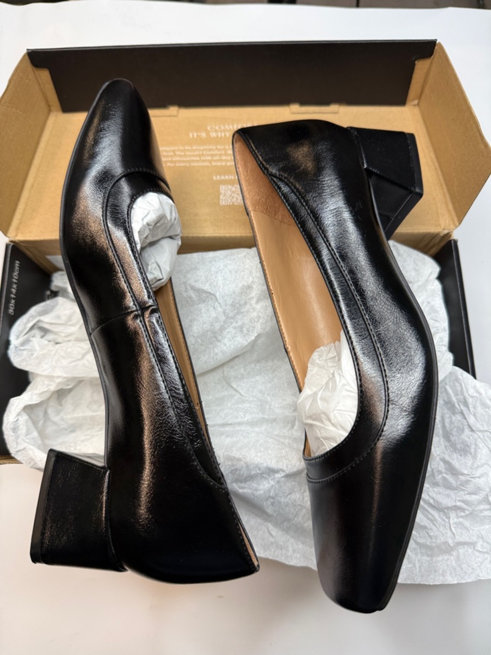 Naturalizer Women's Huntley Square Toe Block Heel Pumps- Wide Width- Size 8W - Picture 9 of 15